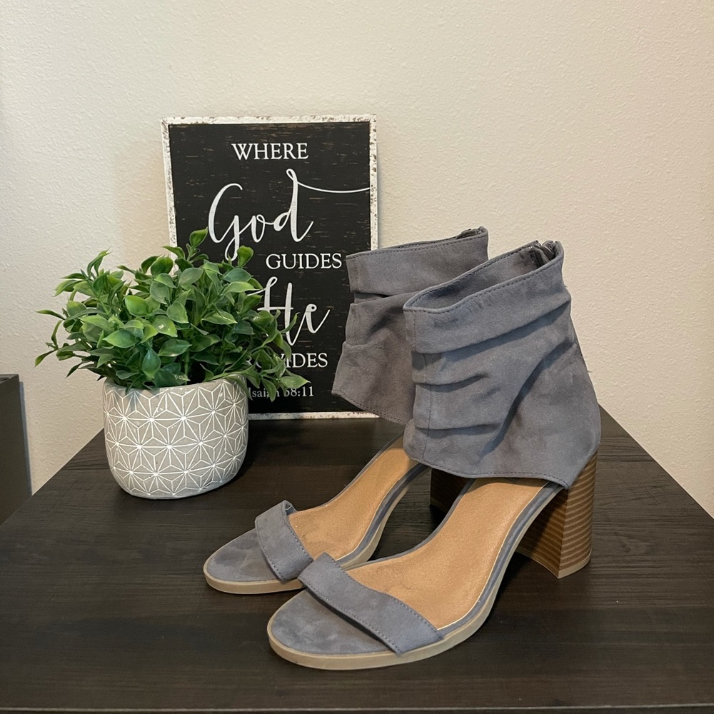 Shoes/booties/heels